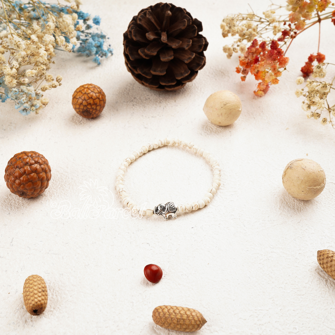 Cream Stone Bracelet With Elephant
