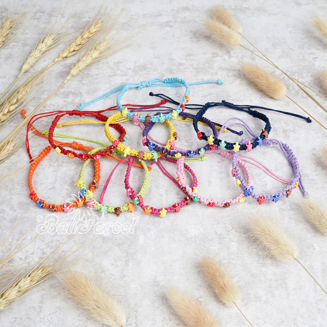 Bracelet Cotton Cord With Turtle 