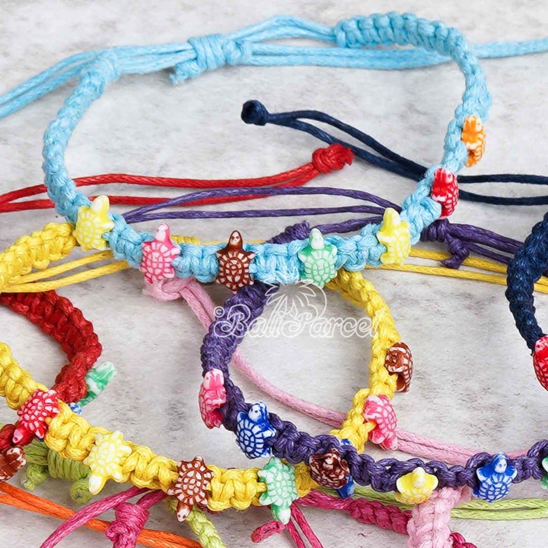 Bracelet Cotton Cord With Turtle 