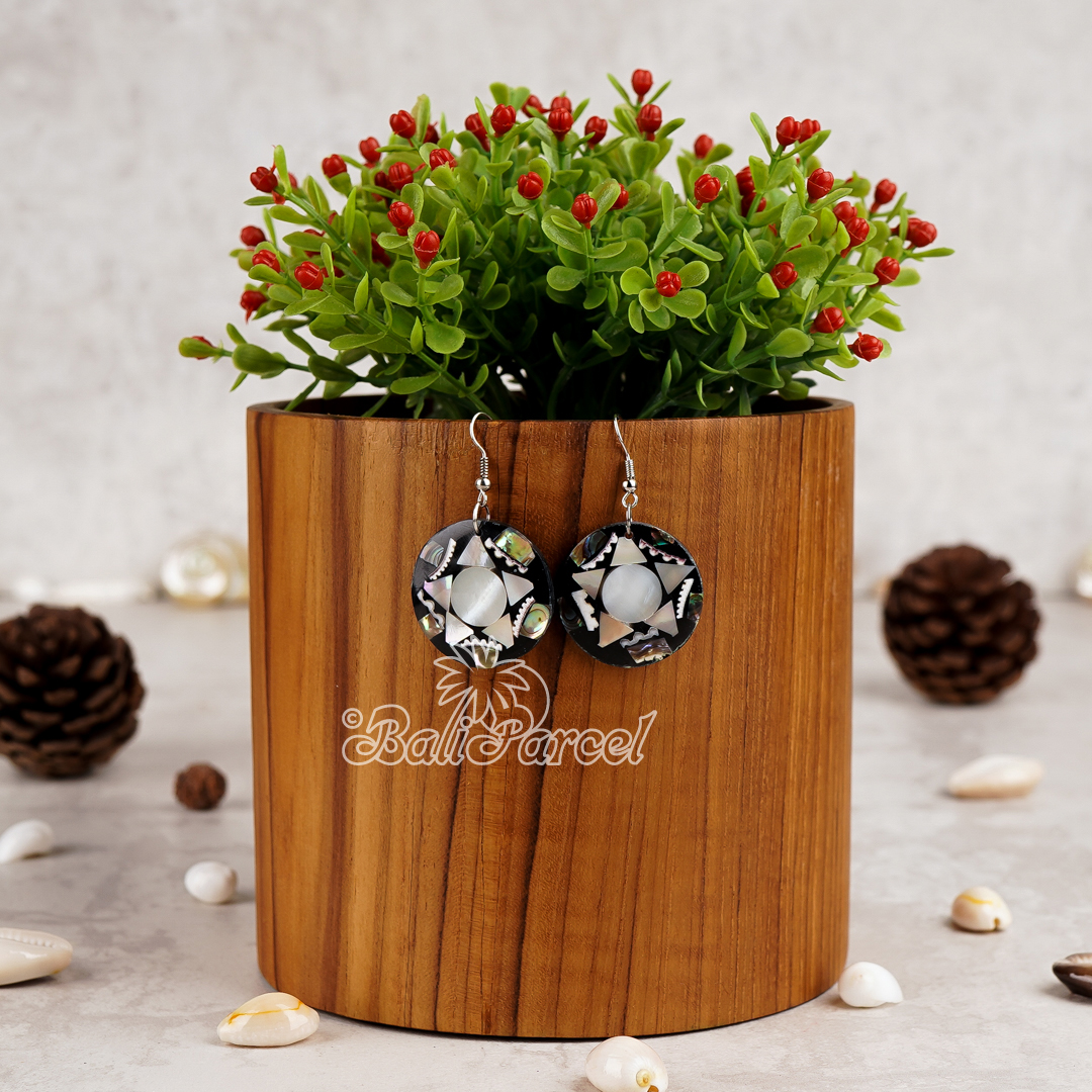 Earring Inlaid Shell