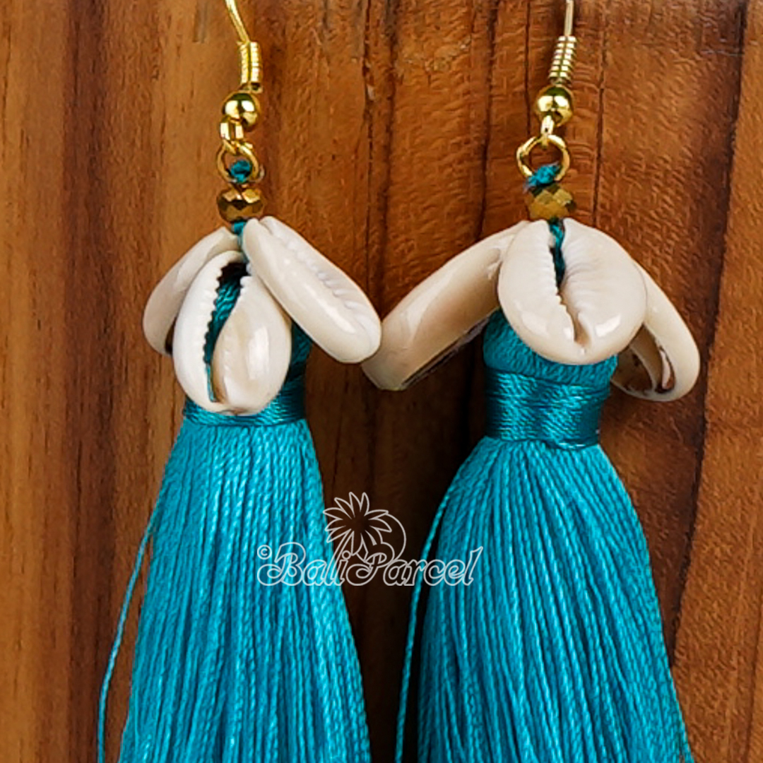 Cowrie Shell Tassel Earring