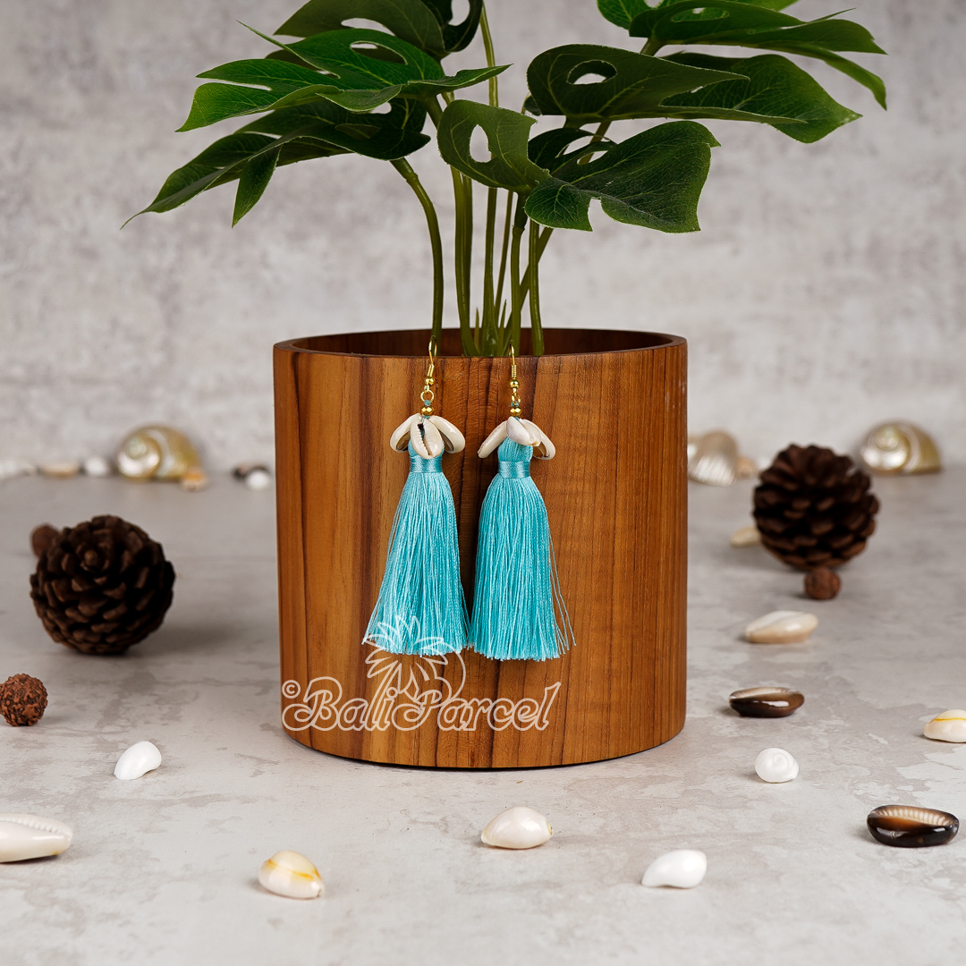 Cowrie Shell Tassel Earring
