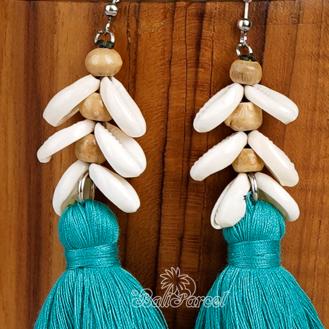 Cowrie Shell Tassel Earring