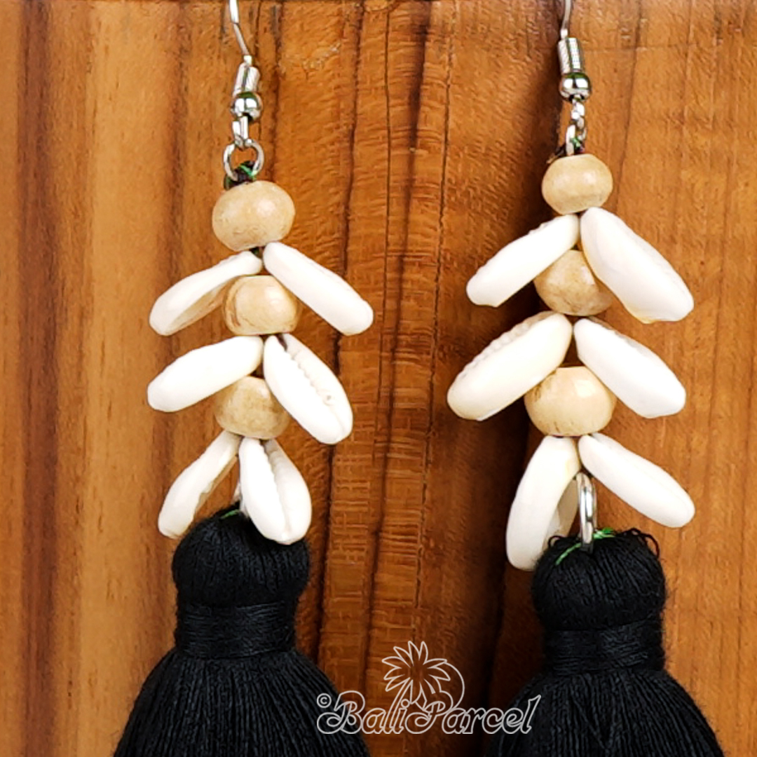 Cowrie Shell Tassel Earring