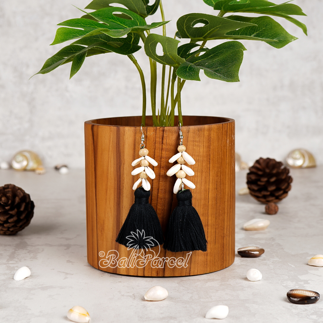 Cowrie Shell Tassel Earring