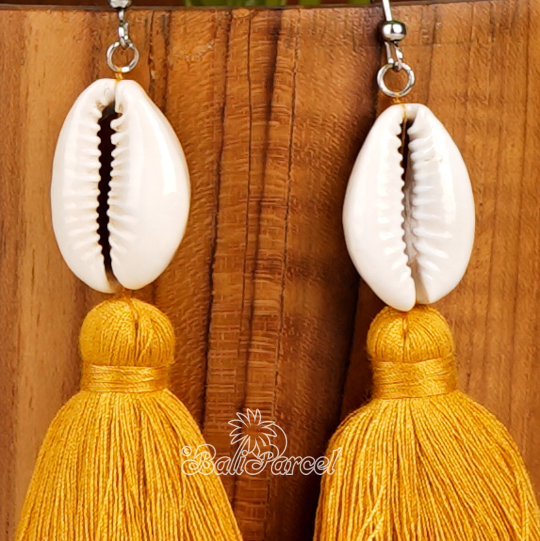 Cowrie Shell Tassel Earring