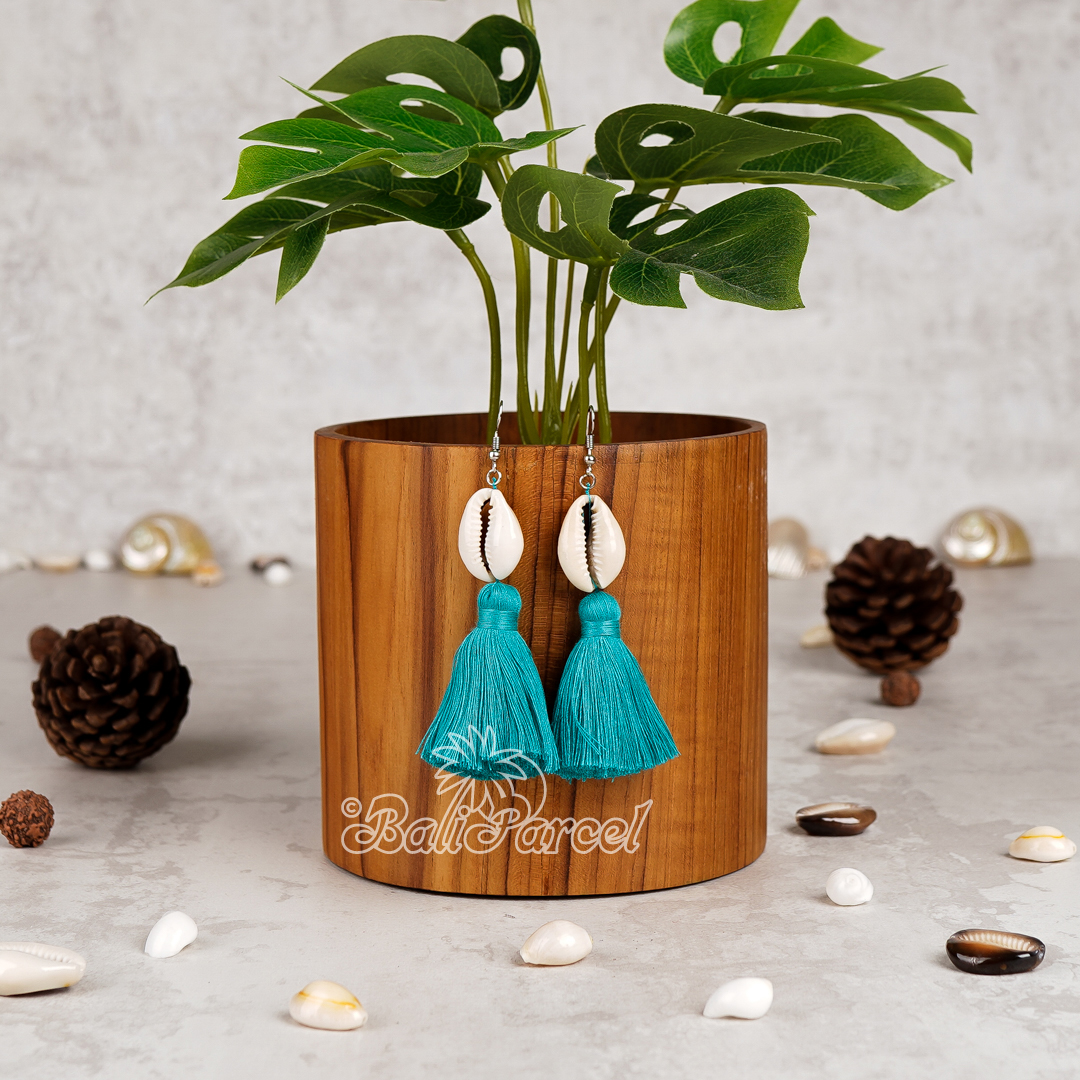 Cowrie Shell Tassel Earring