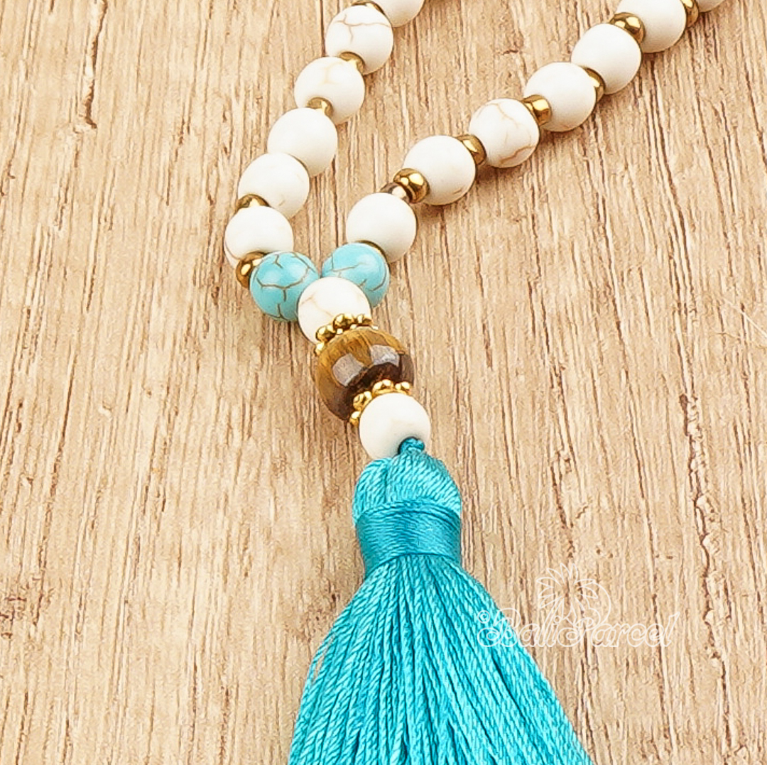 Cream Stone Necklace