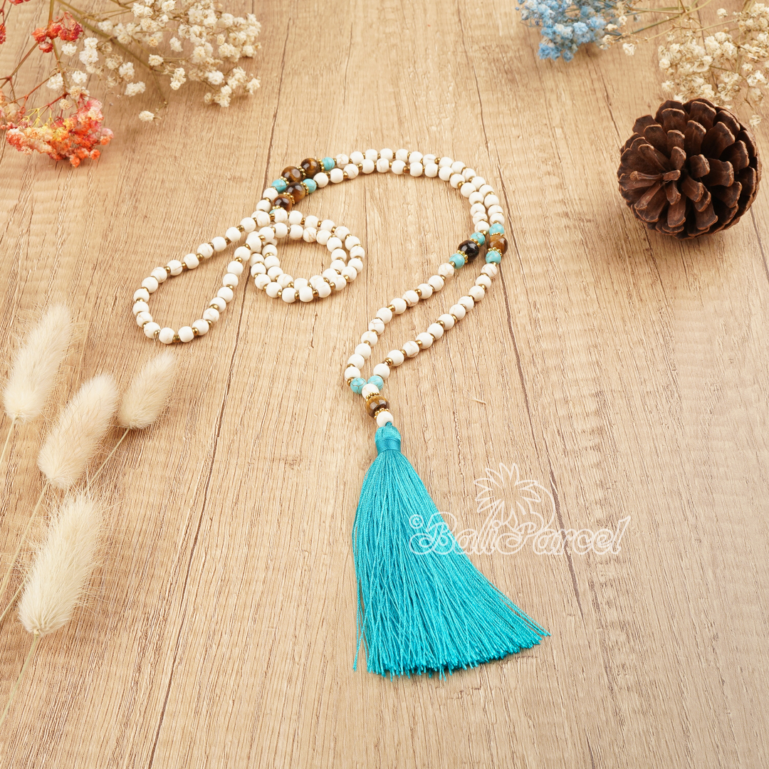 Cream Stone Necklace