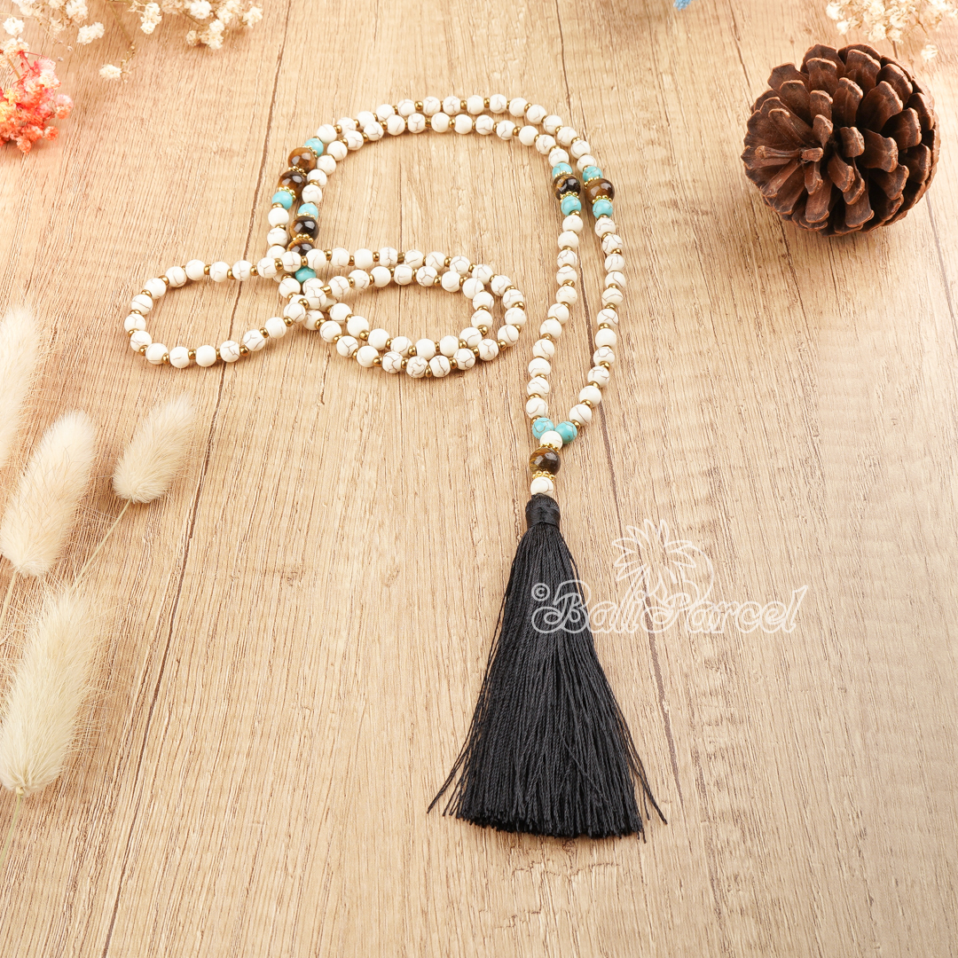 Cream Stone Necklace