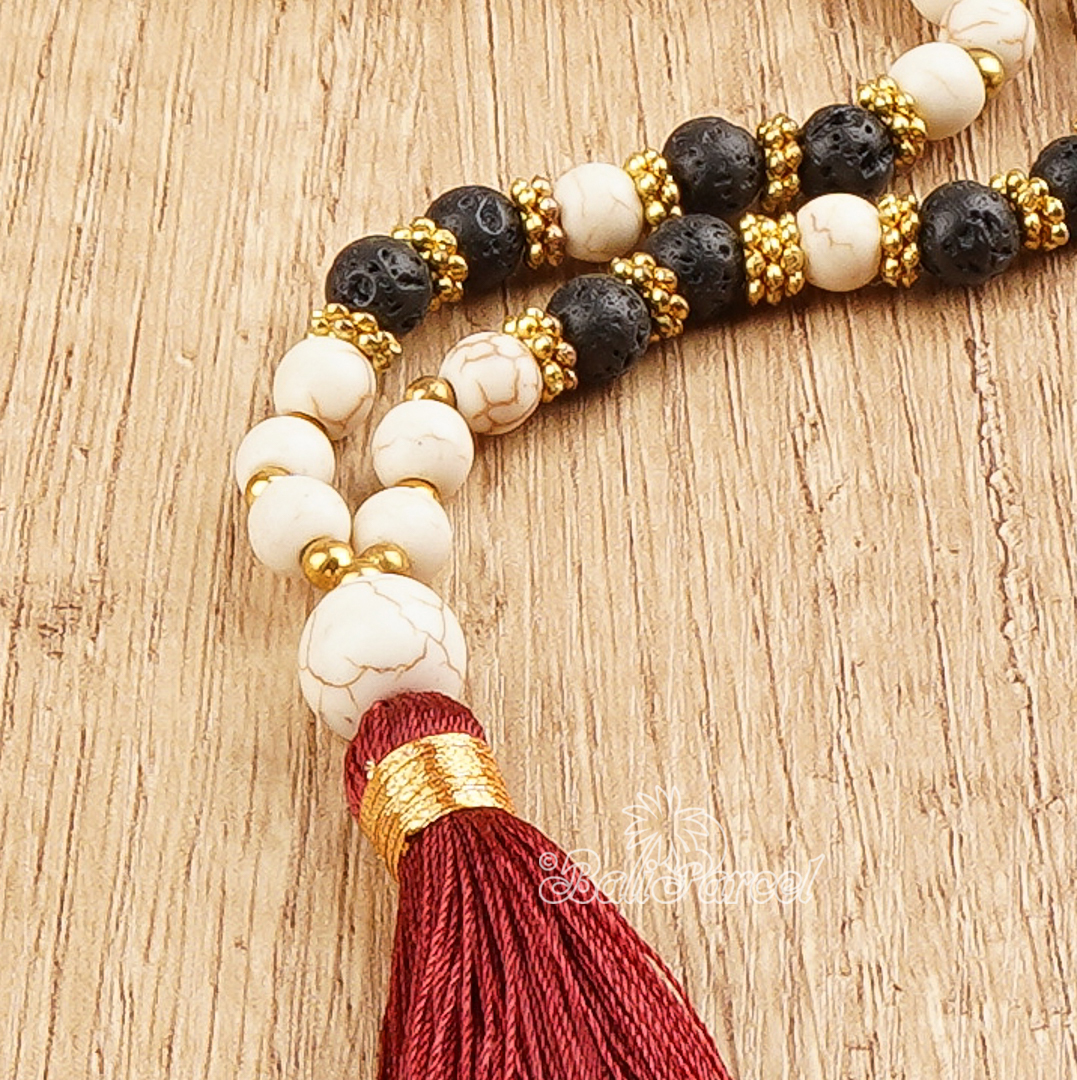 Cream Stone Necklace