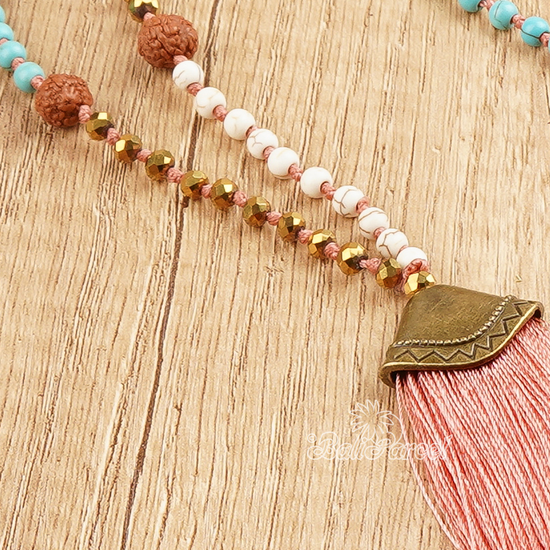 Cream And Turquoise Stone Necklace