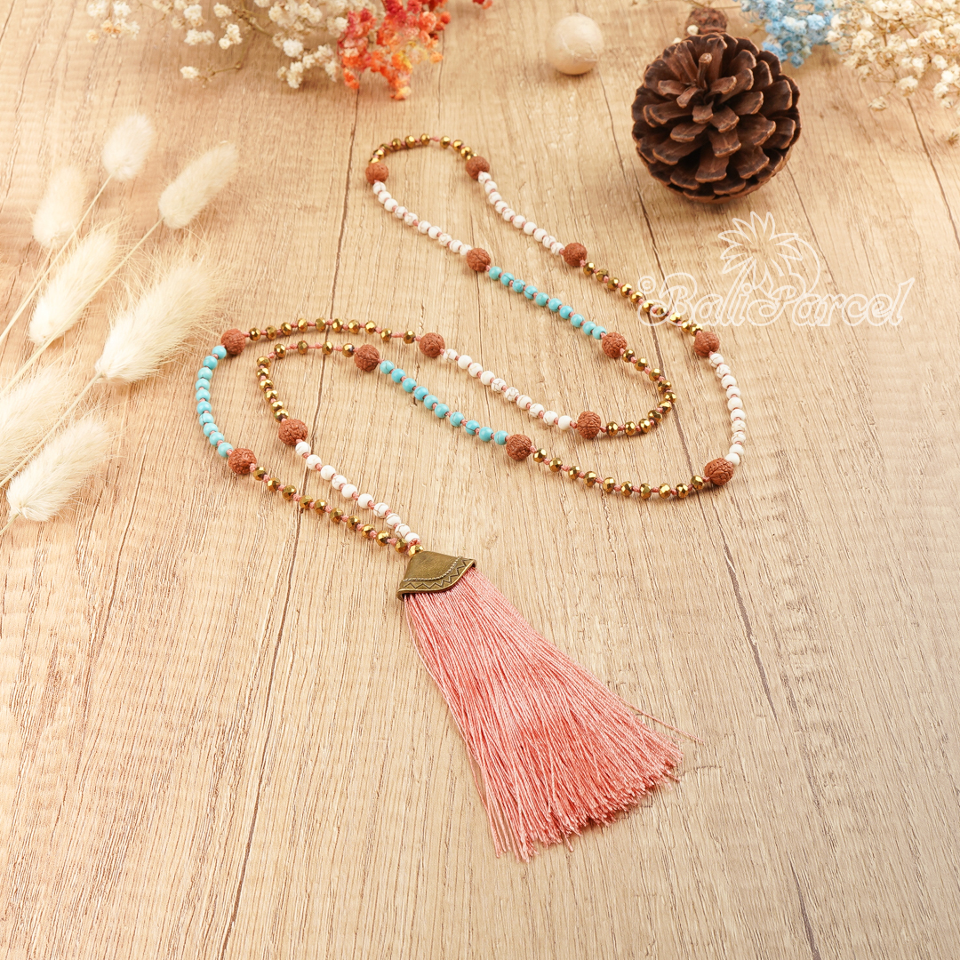 Cream And Turquoise Stone Necklace