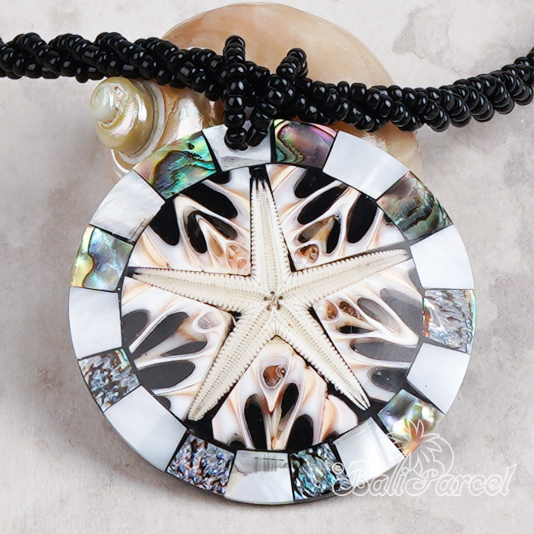 Pendant Necklace Inlaid Shell