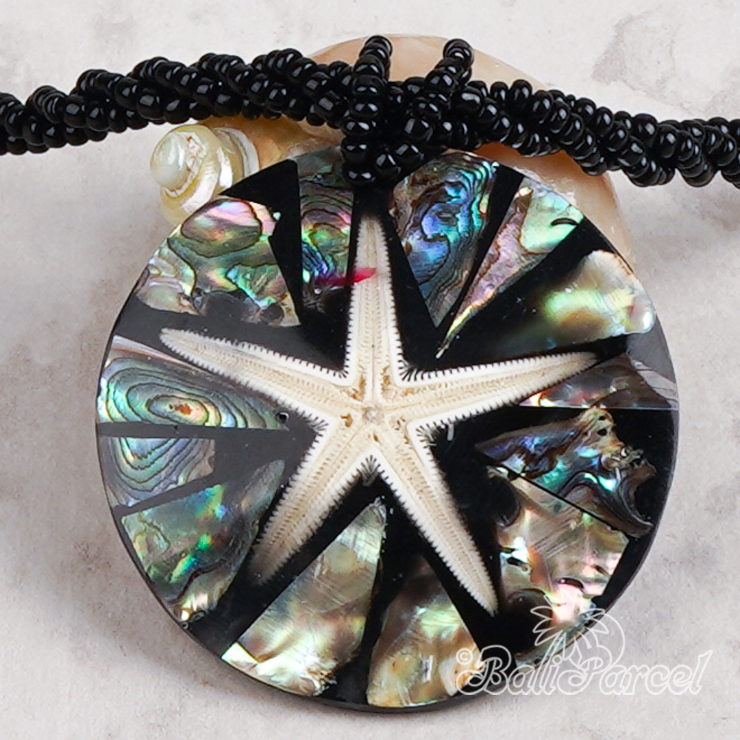 Pendant Necklace Inlaid Shell